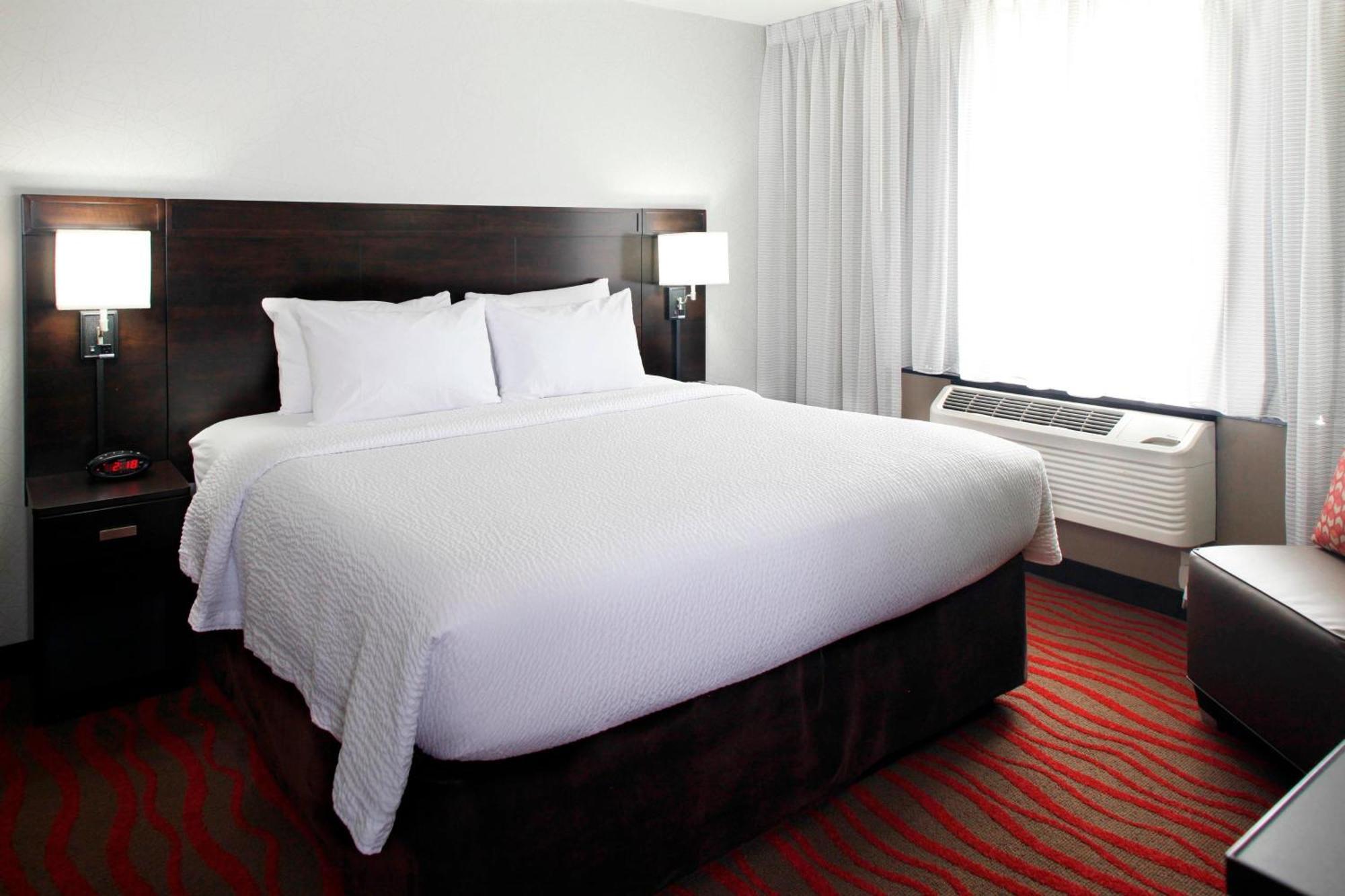 Courtyard By Marriott St. Cloud Hotel Saint Cloud Exterior photo